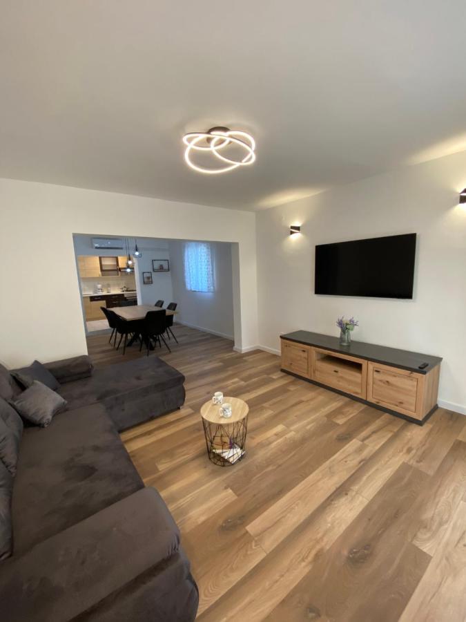 Comfy Apartment In A Quiet Neighborhood Sibenik Ngoại thất bức ảnh