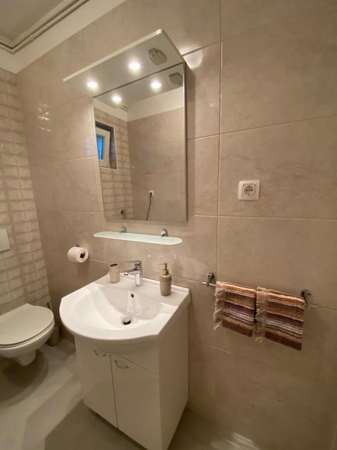Comfy Apartment In A Quiet Neighborhood Sibenik Ngoại thất bức ảnh